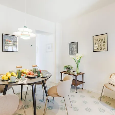 Apartment Lunavi House In