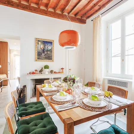 Lunavi House In