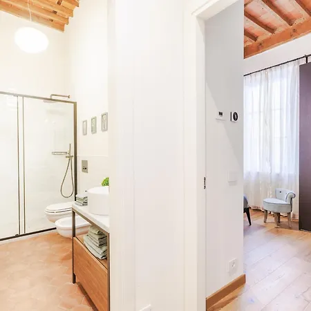 Apartment Lunavi House In Lucca