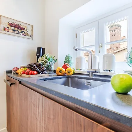 Lunavi House In Apartment Lucca